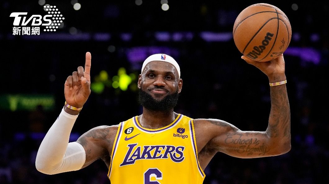 LeBron James超越賈霸成為歷史得分王。（圖／達志影想美聯社）