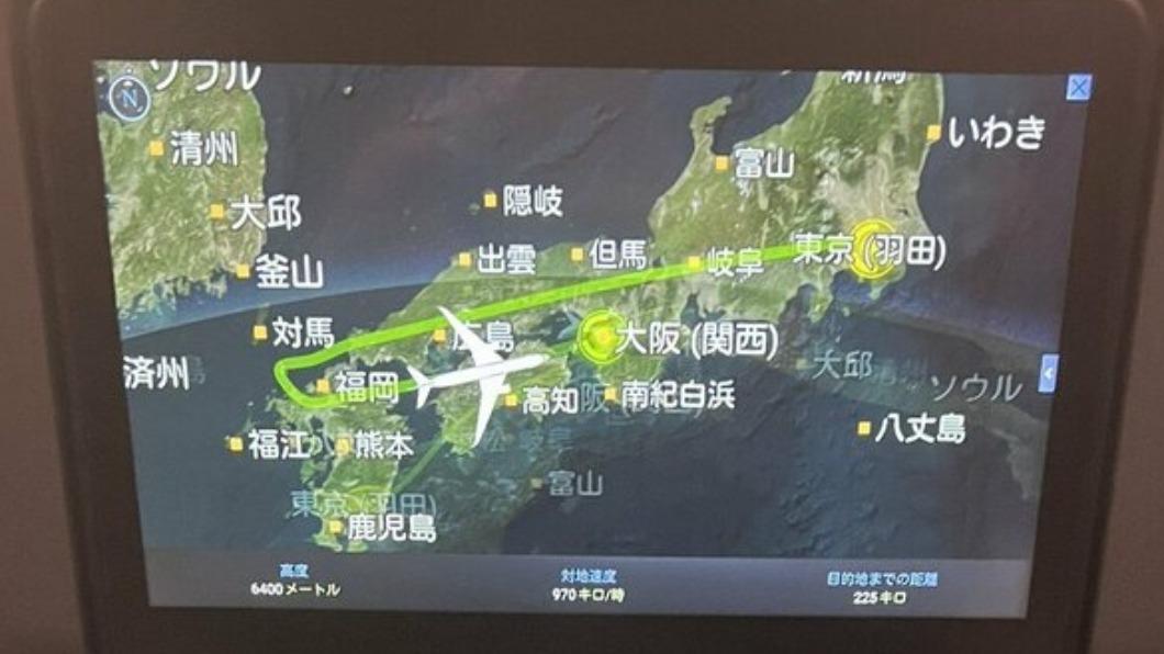 日本航空（Japan Airlines，JAL）編號331班機，19日飛了約8小時「降落原點」。（圖／翻攝自《TBS NEWS DIG》）