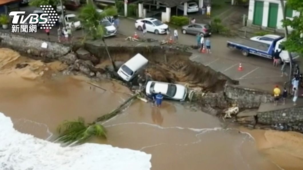 巴西聖保羅州北海岸城市暴雨。（圖／達志影像美聯社）