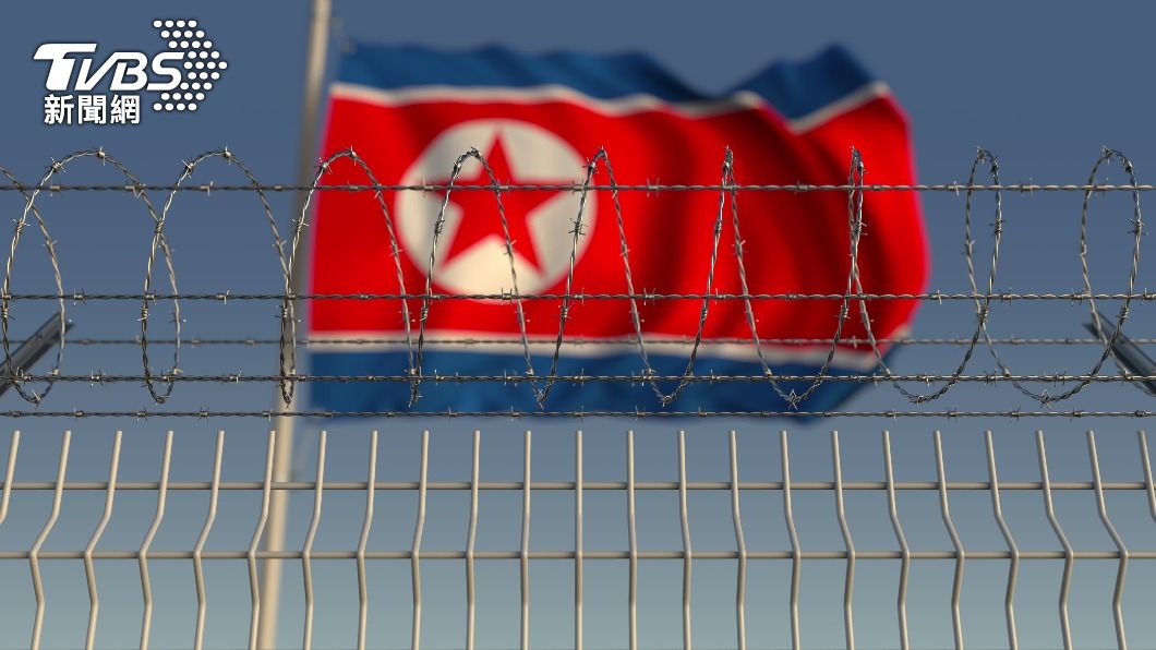 北韓被爆出自2022年底到今年初，有數十名囚犯因吃不飽「集體越獄」。（示意圖／shutterstock 達志影像）