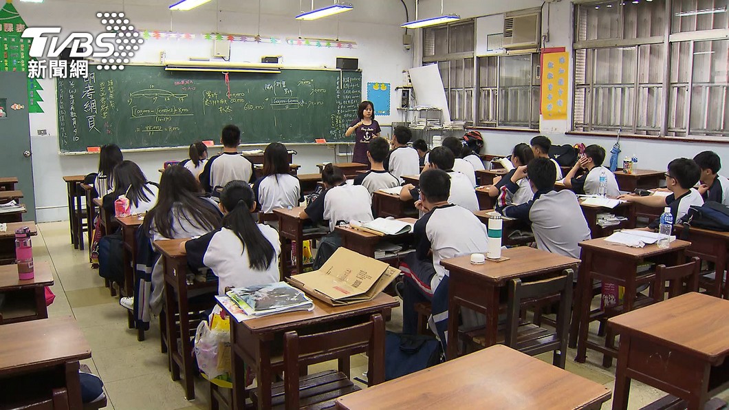 Ukrainian students at TCU volunteer to teach in Taiwan (TVBS News) Ukrainian students at TCU volunteer to teach in Taiwan