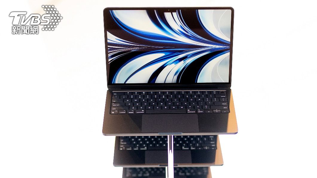 蘋果15.5吋MacBook Air傳將在春季發表會現身。（圖／達志影像美聯社）