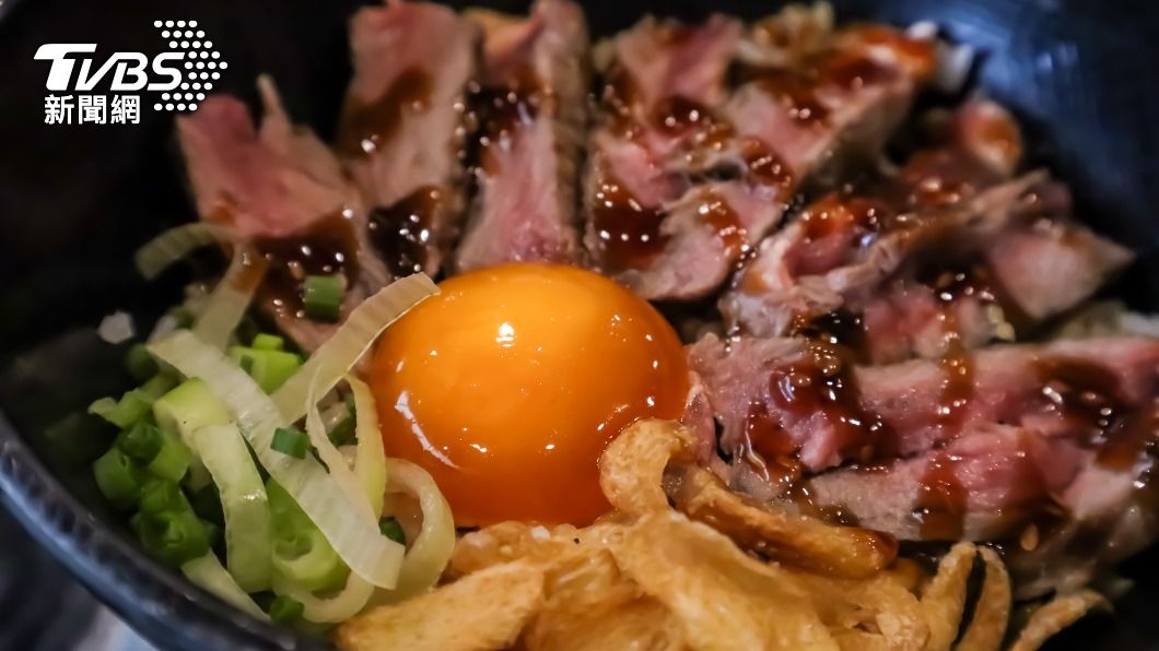 日本餐廳丼飯價格調漲。（示意圖／shutterstock 達志影像）