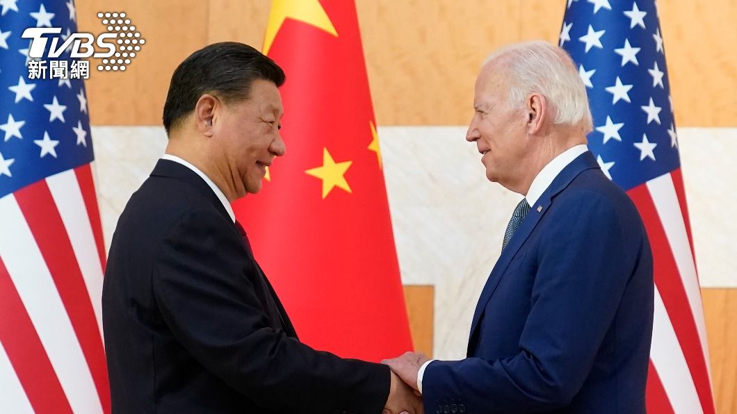 中國國家主席習近平、美國總統拜登2022年11月首次進行面對面會晤。（圖／達志影像美聯社）