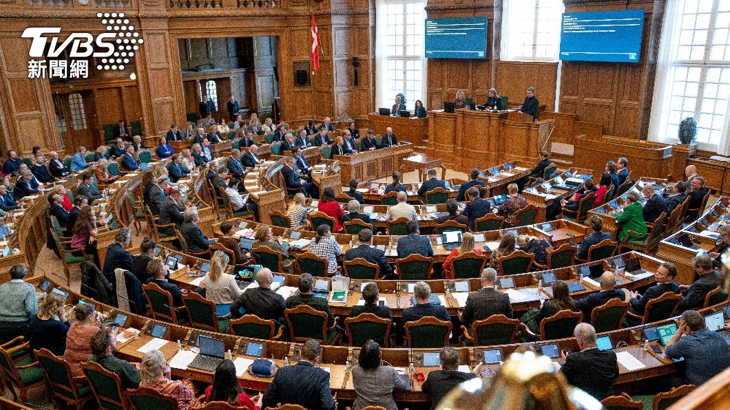 丹麥議會以95票同意68票反對，廢除了17世紀來的大型宗教節日「大祈禱日」（Great Prayer Day）。（圖／達志影像美聯社）