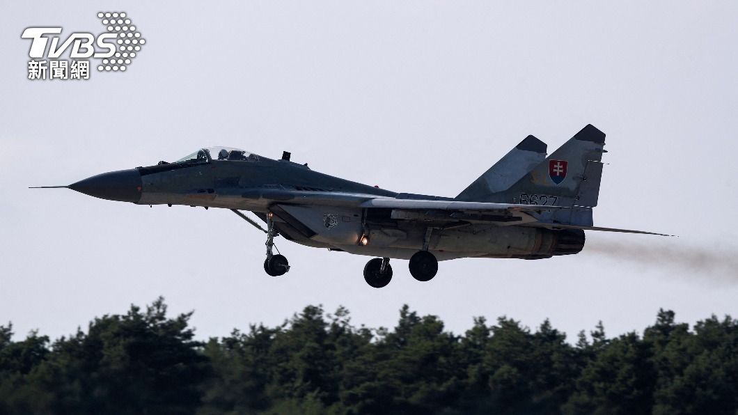 美國擬將F-16使用的空對空飛彈裝上烏軍米格機。（示意圖／達志影像路透社）