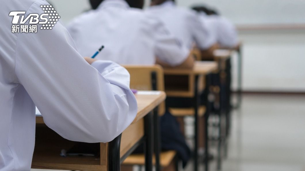 台南某國中有學生被同學猛K頭導致腦震盪。（示意圖，與當事人無關／Shutterstock 達志影像）