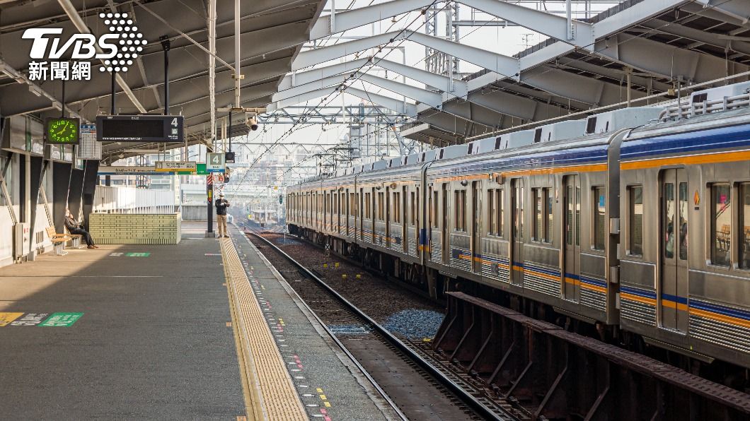 日本大阪南海電鐵發生離奇意外。（圖／shutterstock 達志影像）