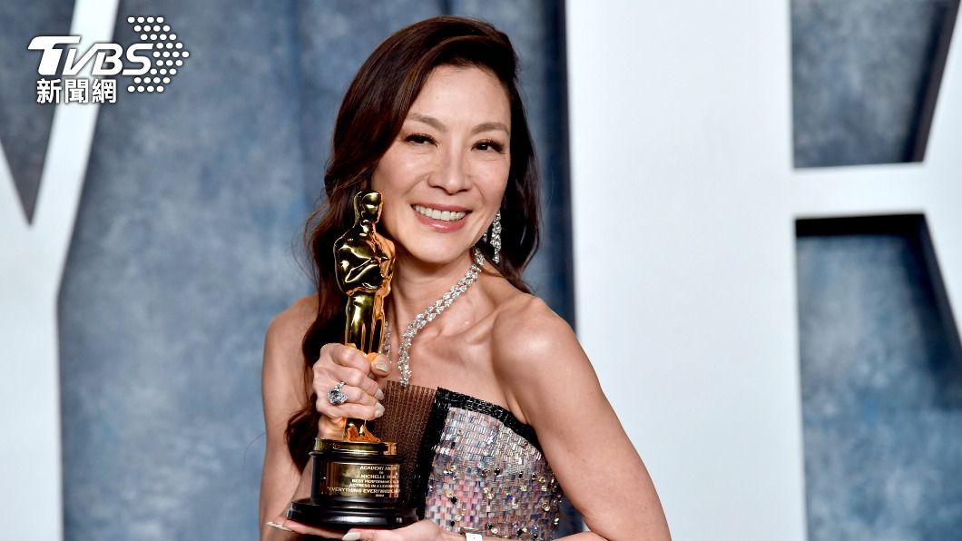 楊紫瓊是本屆奧斯卡最佳女主角得主。（圖／達志影像美聯社）