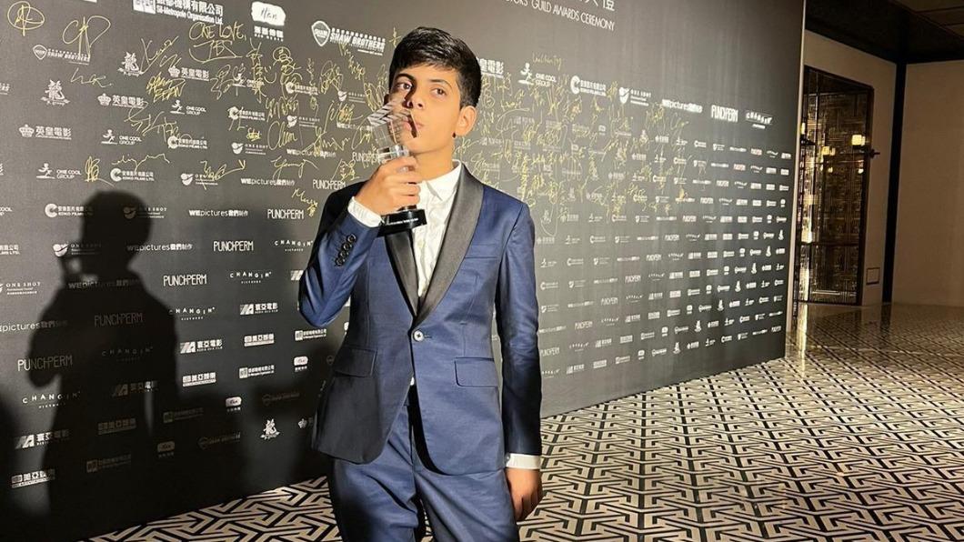 林諾在香港電影導演會上獲得「最佳新演員獎」肯定。（圖／采昌提供）