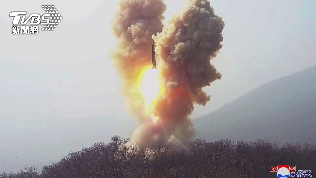 北韓19日試射飛彈。（圖／達志影像美聯社）