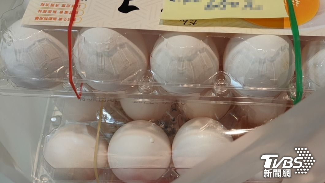 民眾赴日本遊玩，購買了一盒十顆包裝的半熟蛋，放到行李箱回台入境時遭海關查獲，被罰３萬元。（示意圖／ＴＶＢＳ）