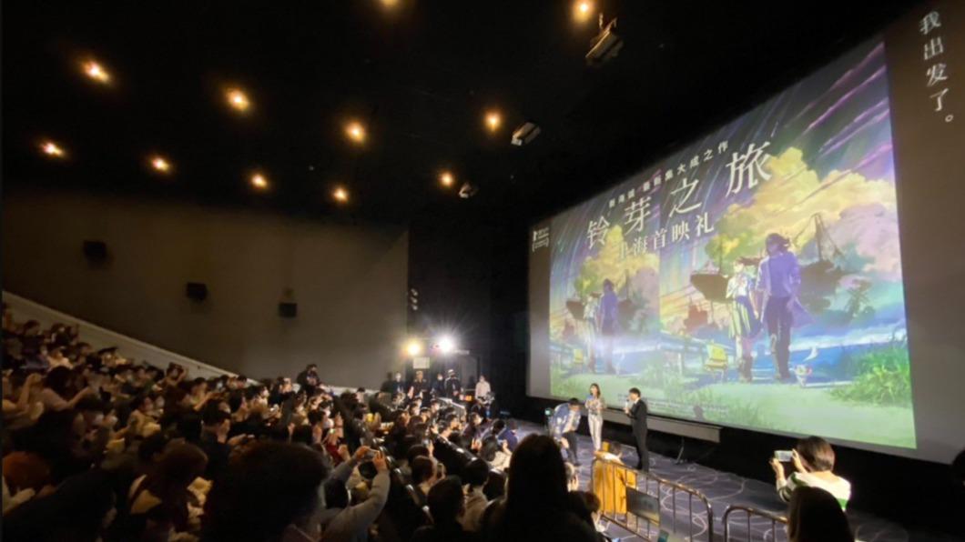 新海誠出席中國大陸上海首映禮。（圖／翻攝自＠shinkaimakoto推特）