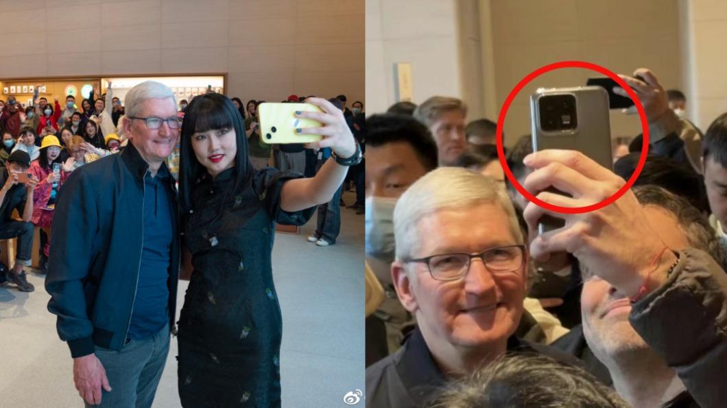 庫克現身北京三里屯的Apple Store現場有民眾拿小米手機搶自拍。（圖／翻攝自微博）