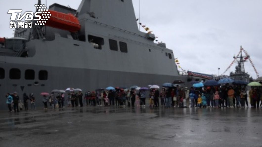 海軍敦睦艦隊泊花蓮港。（圖／中央社）