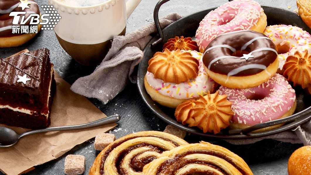 營養師警告長期吃甜食恐增加憂鬱風險。（示意圖／Shutterstock達志影像）
