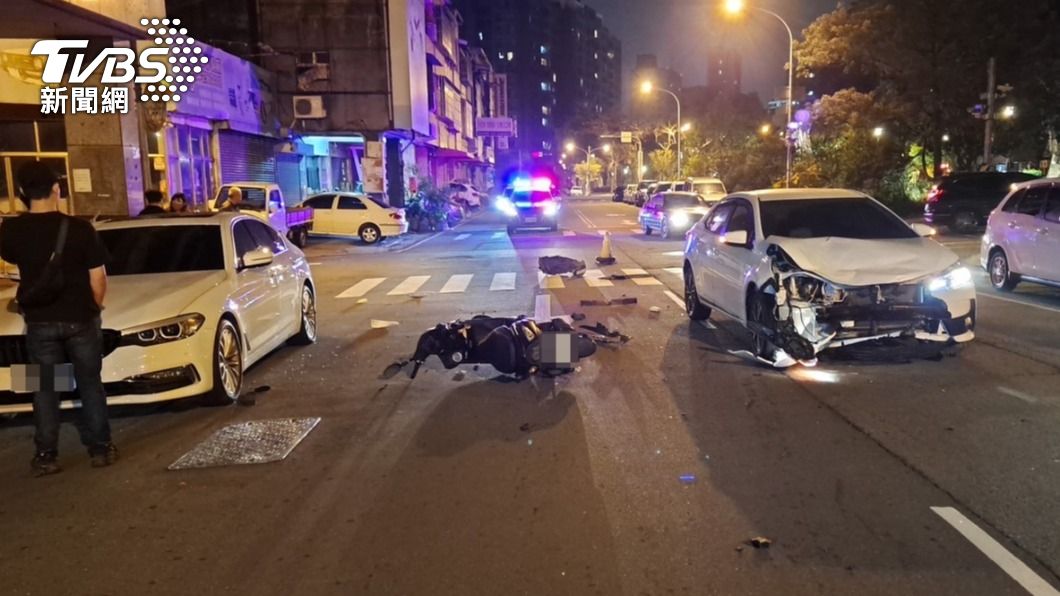 台中市北區昨晚發生一起車禍。（圖／警方提供）