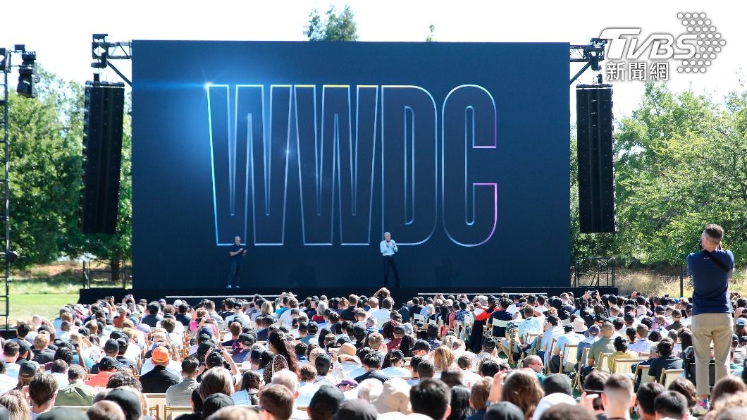 今年的WWDC 23傳將在6月5日舉行，圖為去年WWDC 22。（圖／達志影像美聯社）