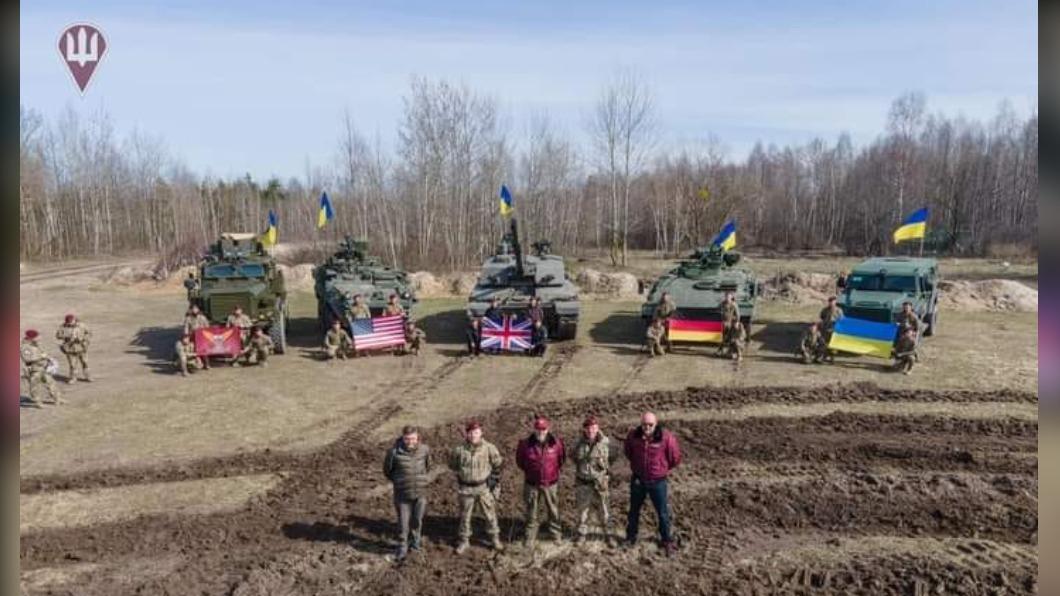 俄烏戰爭持續進行中，西方軍備持續運往烏克蘭。（圖／擷取自烏克蘭國防部臉書）