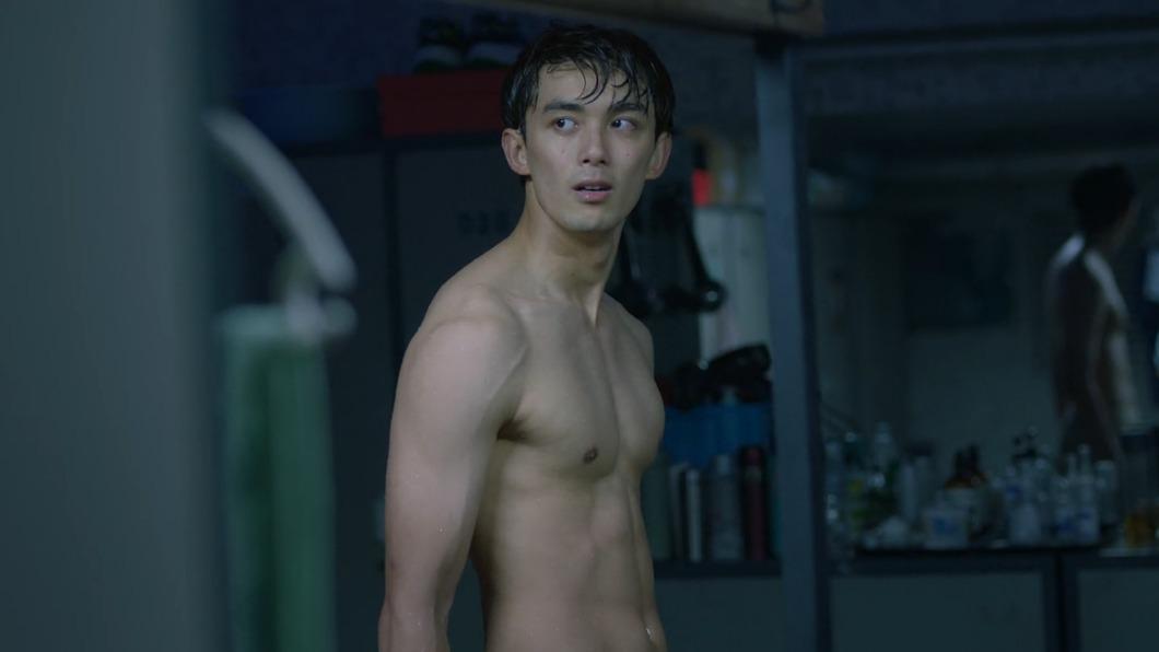 吳磊飾演羽毛球運動員，大方展現好身材。（圖／愛奇藝國際站提供）