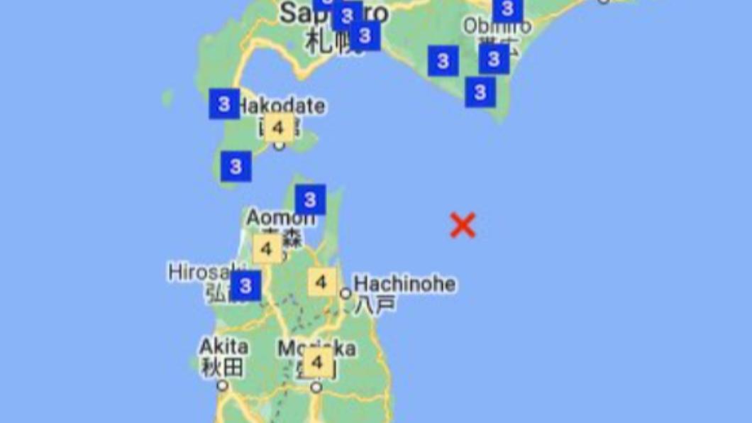 日本北海道、東北地區發生地震。（圖／翻攝自推特@hakodate119）