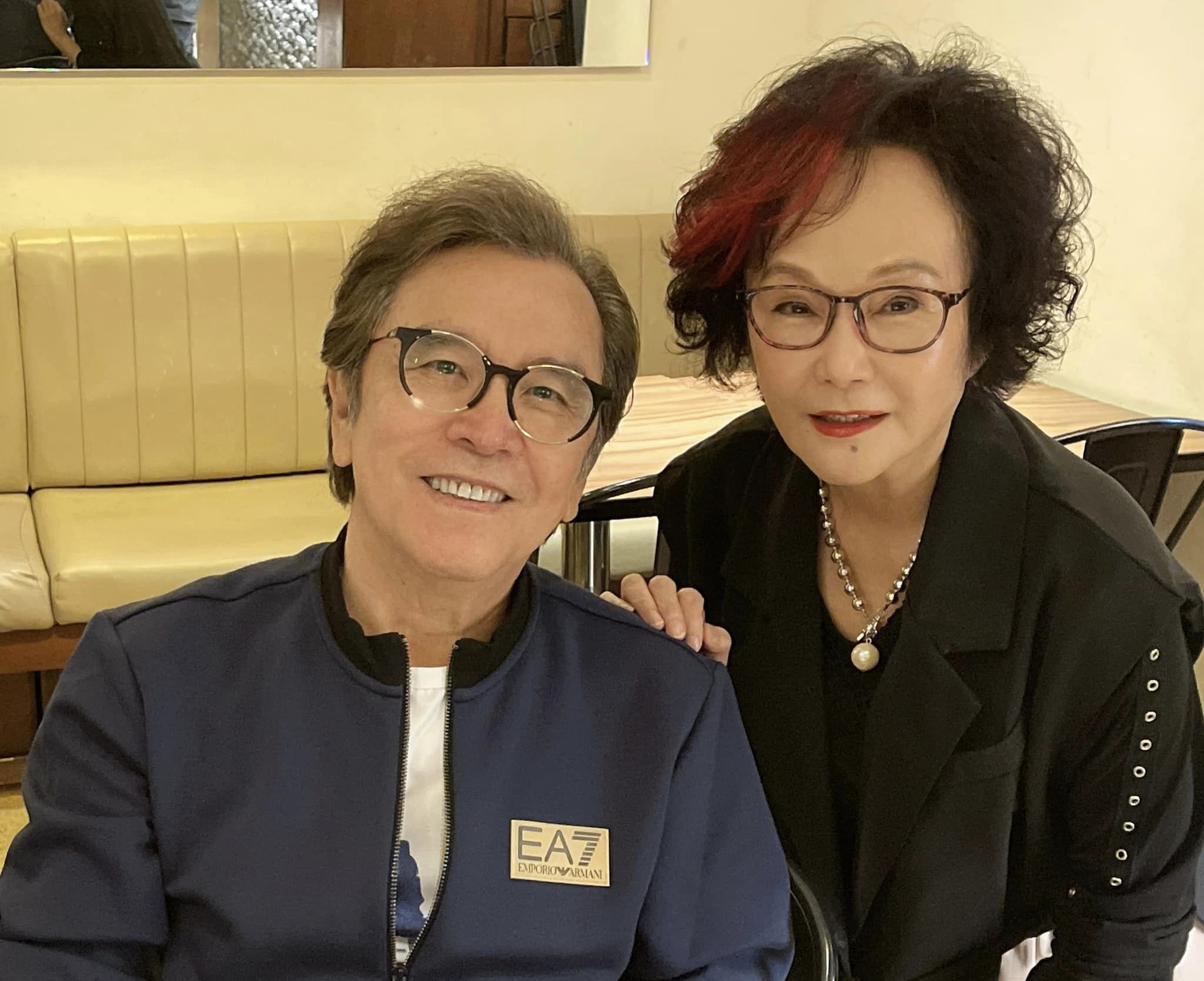 74歲秦祥林低調回台!同框整桌全大咖 「滿頭白髮」近況曝│TVBS新聞網