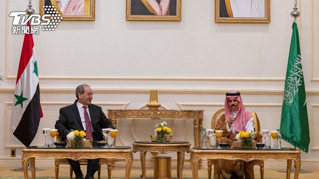 敘利亞外長與沙烏地外長會面。（圖／達志影像路透社）