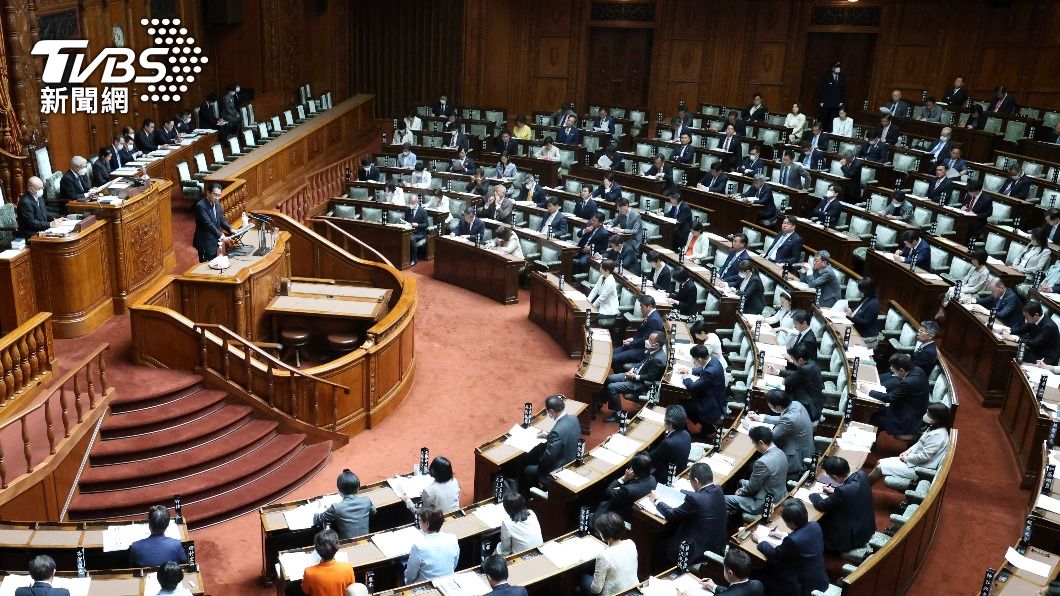 日本國會於19日深夜收到炸彈、沙林毒氣的恐嚇信件。（圖／達志影像美聯社）