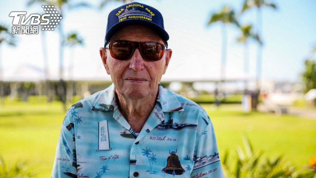 美國二戰海軍老兵波茲（Ken Potts）21日在家中以102歲高齡辭世。（圖／達志影像美聯社）