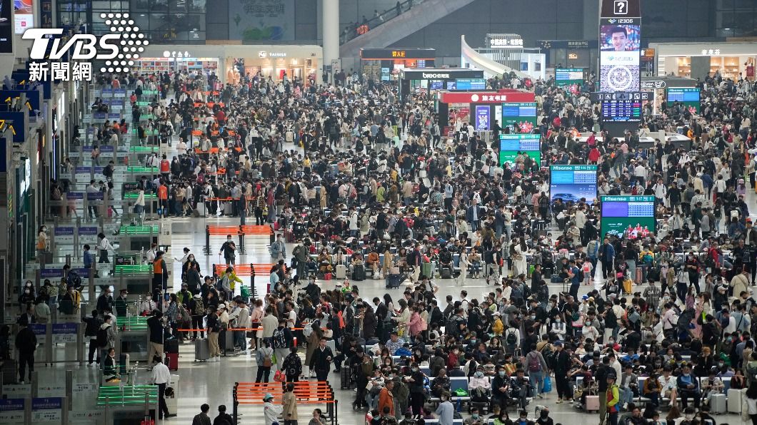 中國五一假期出遊人數暴增。（圖／達志影像路透社）