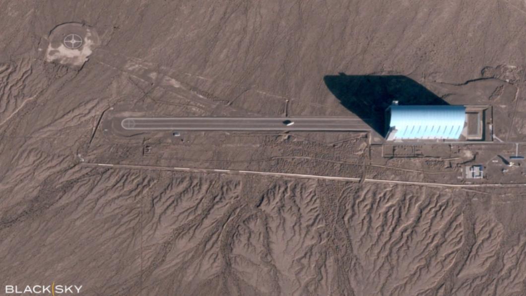 美國衛星圖像公司，捕捉到大陸飛艇的畫面。（圖／翻攝自推特＠BlackSky_Inc）