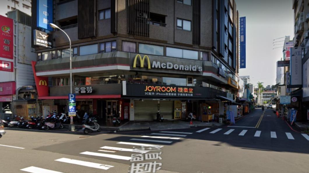 經營32年的麥當勞台中尊賢店月底熄燈。（圖／翻攝自Google Maps）