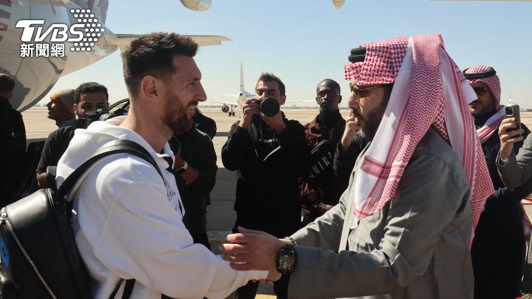 梅西擅離球隊飛往沙國擔任觀光大使，讓母隊PSG相當生氣。（圖／達志影像路透社）