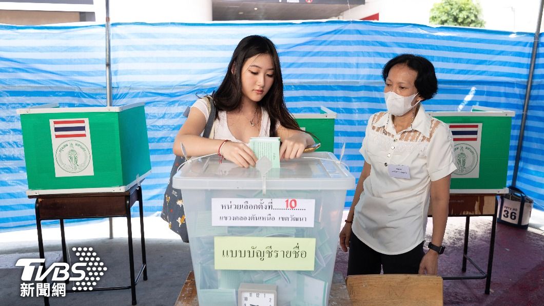 泰國大選吸引大批首投族與年輕選民積極參與。（圖／達志影像美聯社）