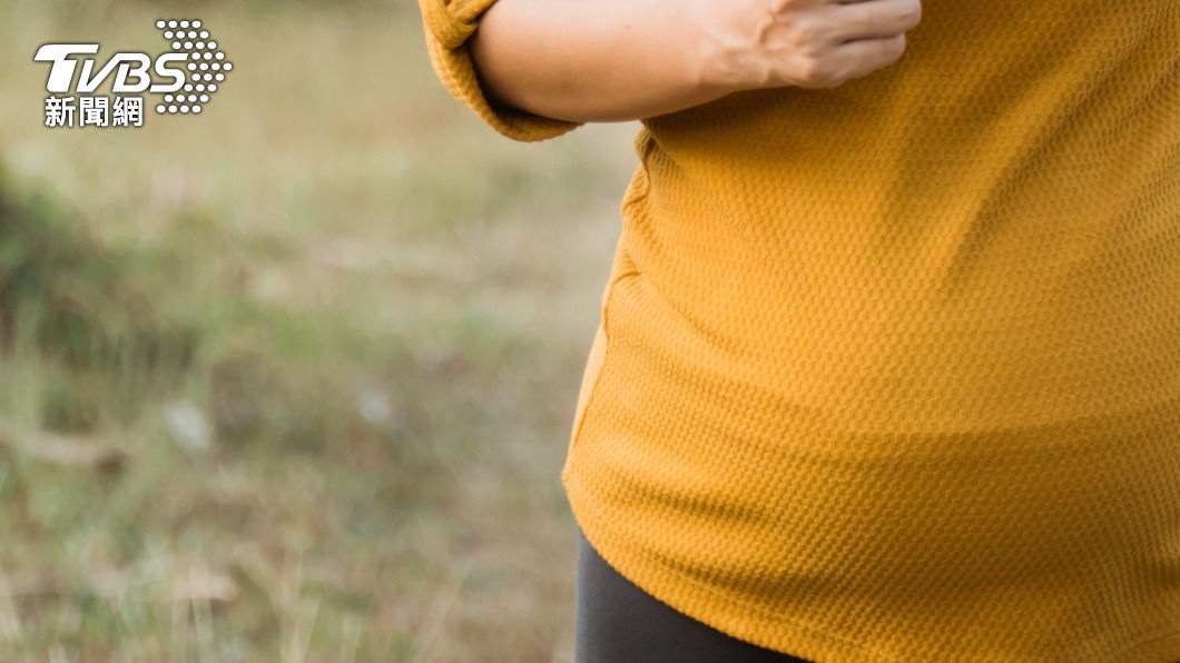 美國女子用「假孕肚」運毒。（示意圖／Shutterstock達志影像）