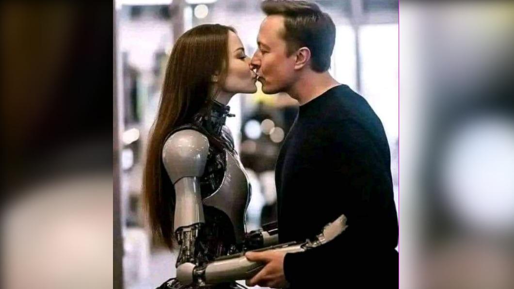 網路瘋傳馬斯克與「機器人老婆」接吻。（圖／翻攝自 推特）