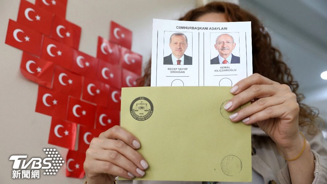 土耳其28日舉行總統二輪決選，選民要從艾爾段與反對派黨魁基里達歐魯選一人。（圖／達志影像美聯社