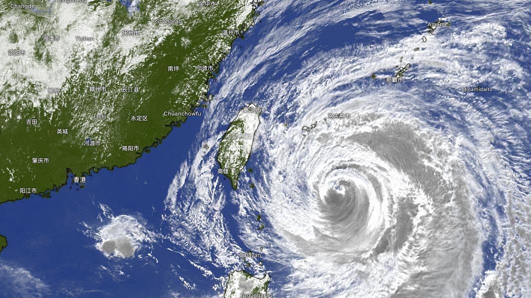 今（31）日持續受到中颱瑪娃外圍環流影響。（圖／翻攝自windy）