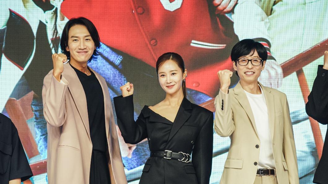 李光洙、權俞利跟劉在錫（左起）的《韓星地帶2》14日起Disney+上線。（圖／Disney+提供）