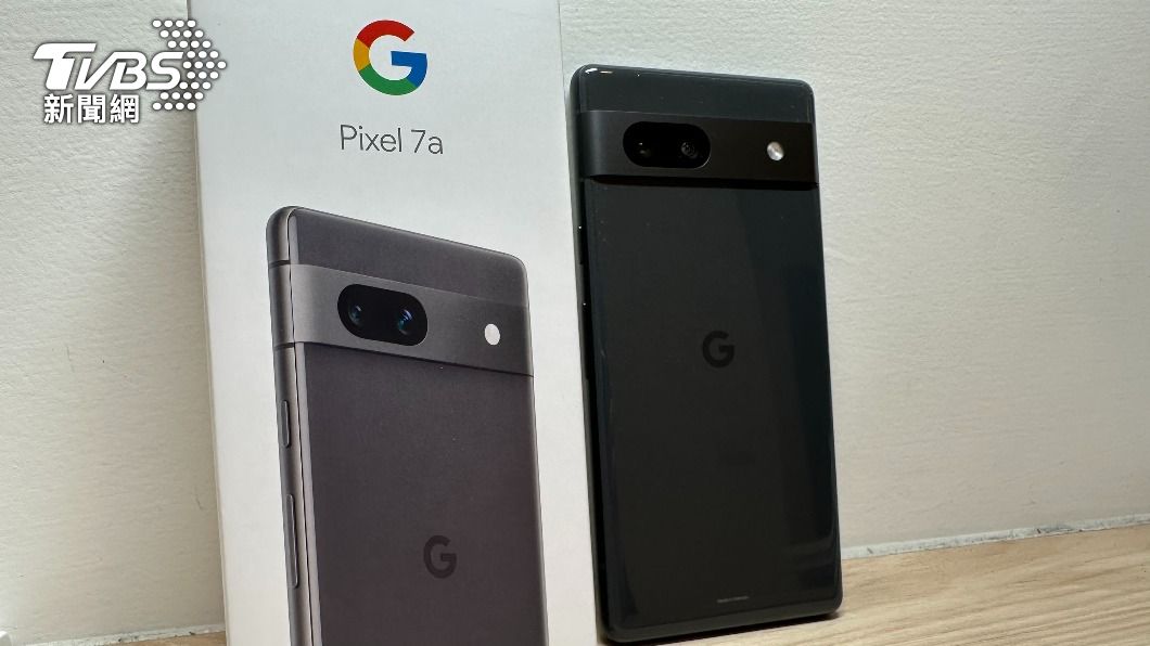 Google 5月發表中階手機Pixel 7a。（圖／中央社）