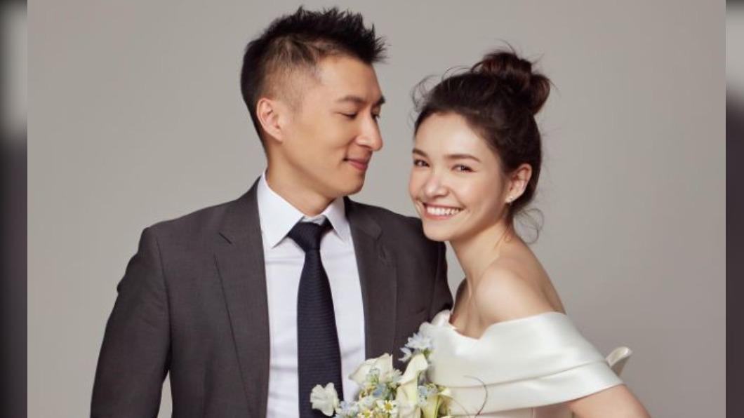 「小許瑋甯」韓笙笙宣布結婚，公布婚紗照。（圖／翻攝韓笙笙臉書）