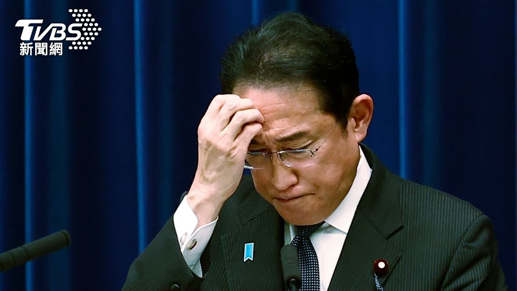 日媒最新民調顯示，日相岸田文雄支持率大跌12%。（圖／達志影像美聯社）