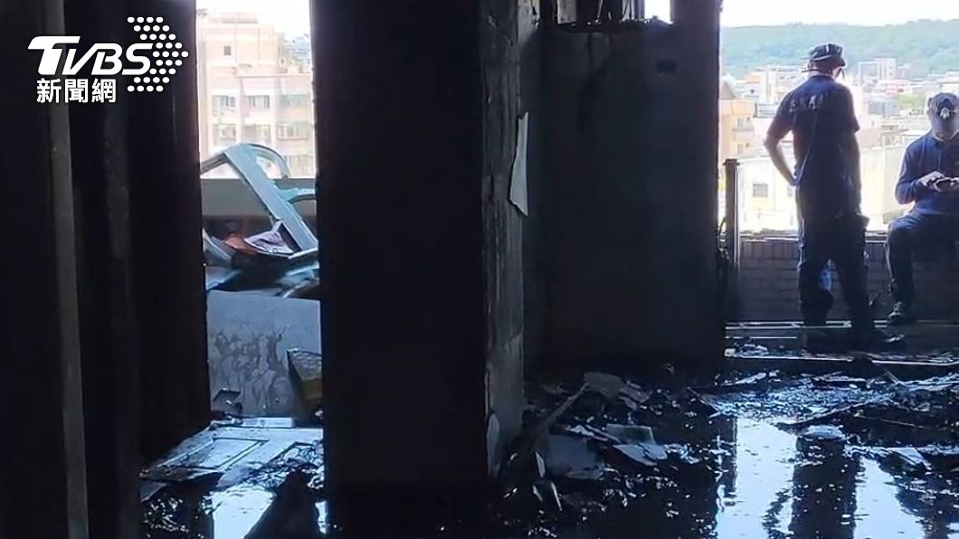 氣爆火警該處大樓內部畫面曝光。（圖／TVBS）