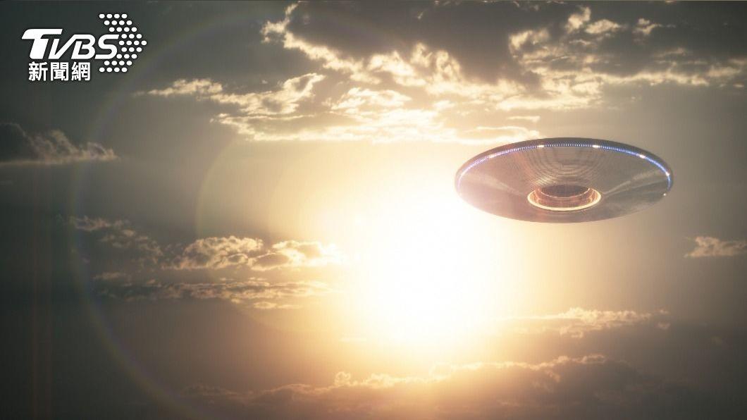 「成都UFO」一詞還一度衝上微博熱搜。（示意圖／Shutterstock達志影像）