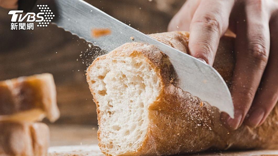 吃太多麵包嚴重恐造成心血管疾病。（示意圖／shutterstock達志影像） 