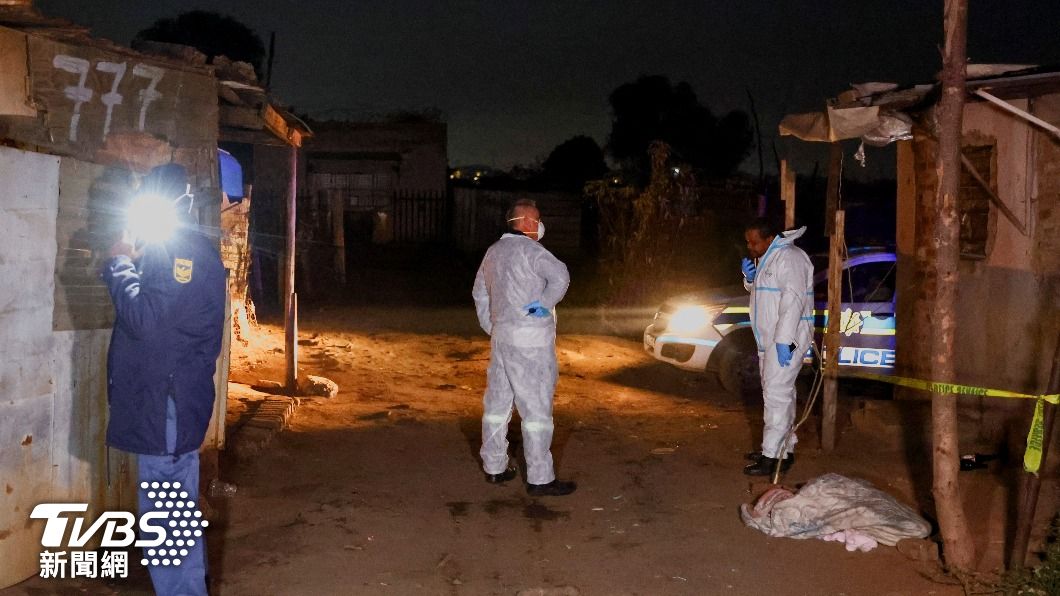 南非東北部博克斯堡發生毒氣外洩，造成16人死亡。（圖／達志影像路透社）
