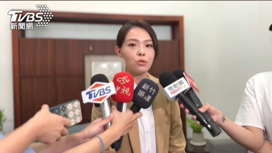 新竹市長高虹安日前遭控靠特權進北一女。（圖／TVBS）