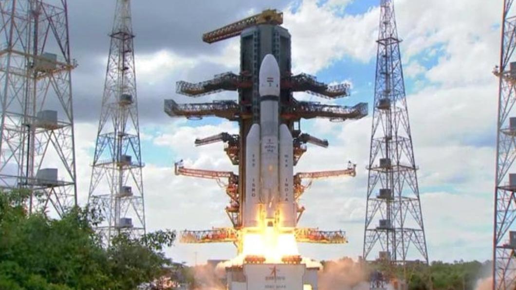 「月船三號」（Chandrayaan-3）今（14）日成功發射。（圖／翻攝自《physicsworld》）