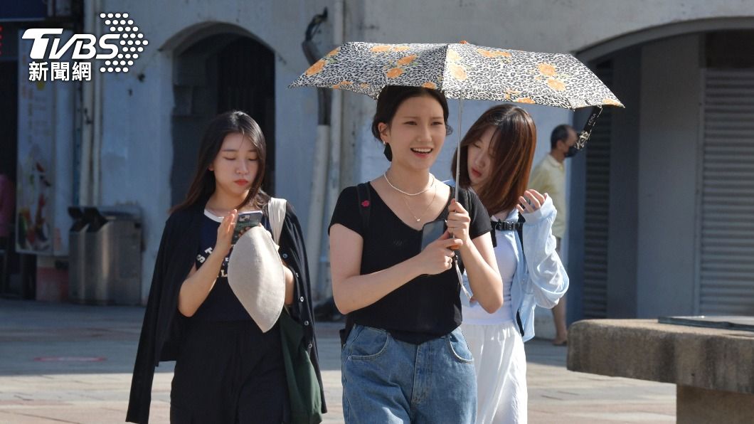 Heat advisory: Taiwan temperatures reach dangerous levels