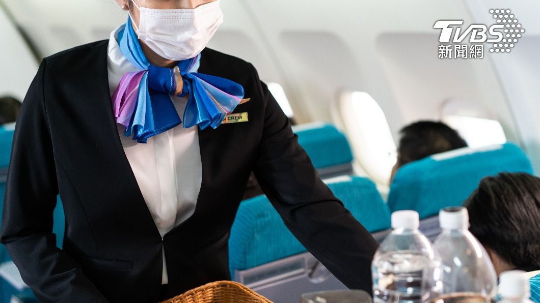 空姐表示，儘管「乘客永遠都是對的」，但還是會覺得不舒服。（示意圖／Shutterstock達志影像）
